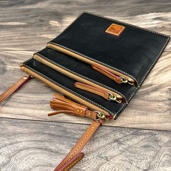 Dooney & Bourke Triple Zip Crossbody Bag Purse Black Leather - Picture 7 of 11